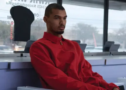 乐鱼体育登录入口-文班：在少林寺的康复训练助我突破自我，那些时机恰到好处